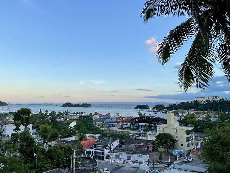 Richard'S Apartments #H3 Samana